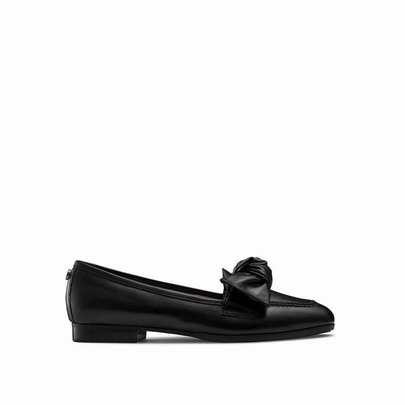 Russell & Bromley Bowie Womens Bow Trim Loafers Black |IGP8025NR|